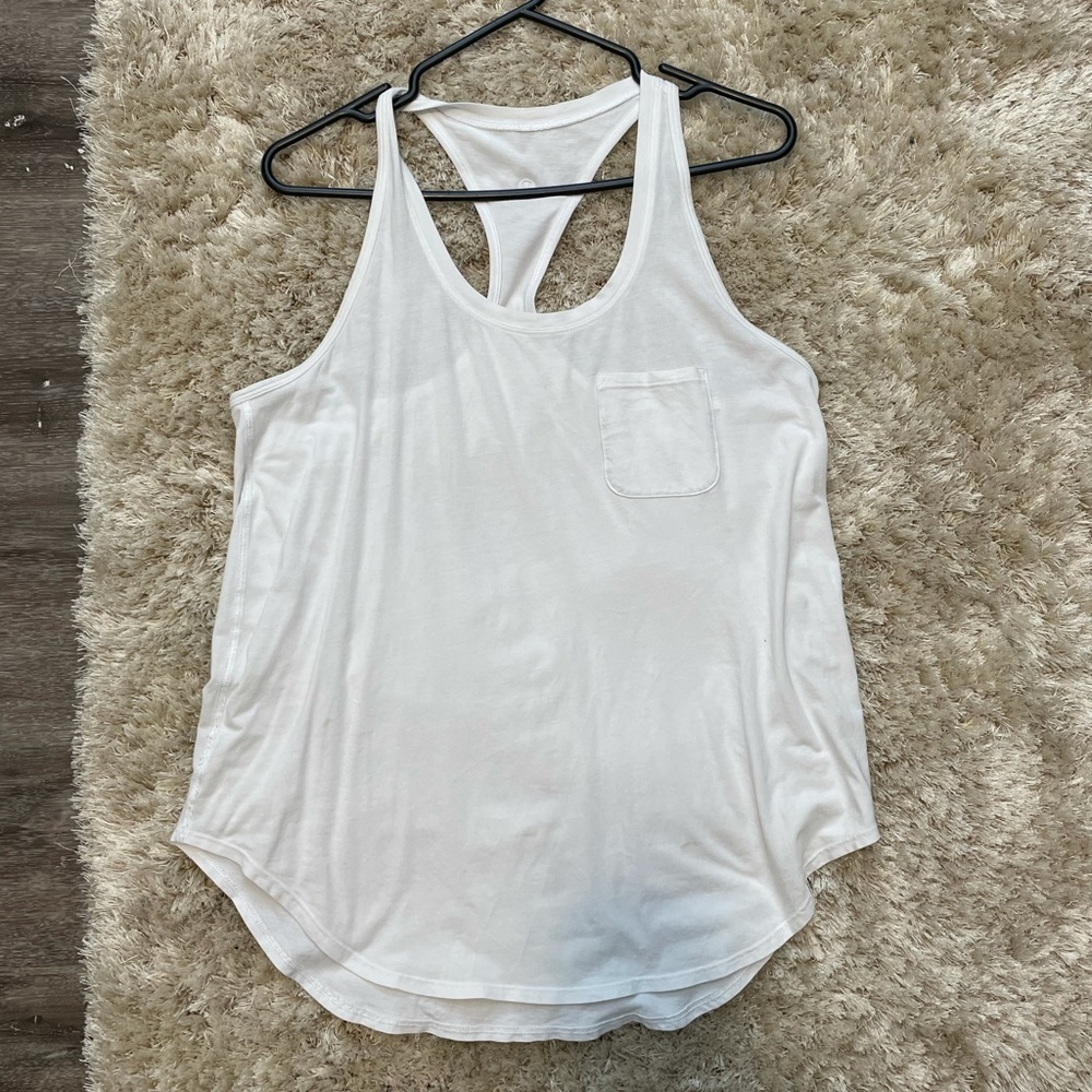 Lululemon Love Tank w/pocket size 8